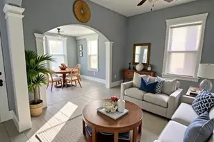 693 Dill Ave SW, Atlanta, GA 30310 - Photo 2