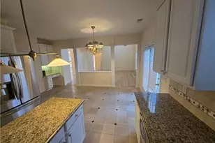 2206 Creekway Dr, Marietta, GA 30066 - Photo 12