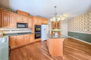 1236 Oakwood Pl, Loganville, GA 30052 - Photo 12