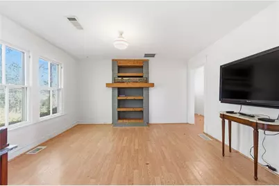 524 Hempstead Street, Scottdale, GA 30079 - Photo 6