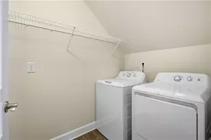 2925 Farmstead Wy, Suwanee, GA 30024 - Photo 18