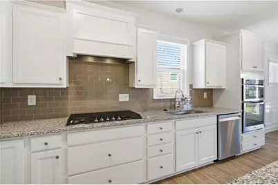 2925 Farmstead Way, Suwanee, GA 30024 - Photo 10
