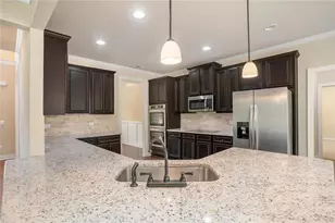 381 Homestead Cir, Forsyth, GA 31029 - Photo 8