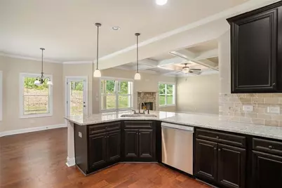 381 Homestead Circle, Forsyth, GA 31029 - Photo 10