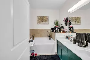 870 Mayson Turner Rd NW, Atlanta, GA 30314 - Photo 12