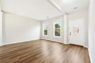 11735 Bentham Ct, Alpharetta, GA 30005 - Photo 6