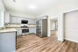 11735 Bentham Ct, Alpharetta, GA 30005 - Photo 12