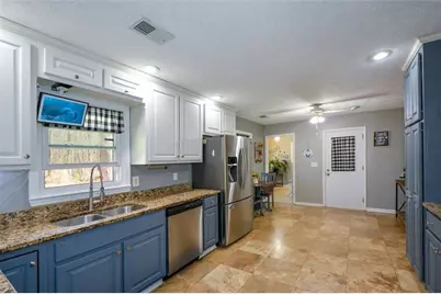 1379 Branchwood Drive, Snellville, GA 30078 - Photo 14