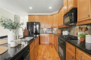 7610 Willoughby Ct, Alpharetta, GA 30005 - Photo 22