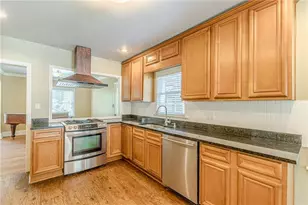 2367 Ridgeway Ave, Atlanta, GA 30337 - Photo 22