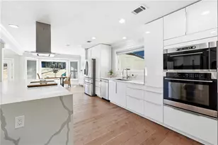 6179 Windsong Way, Smoke Rise, GA 30087 - Photo 16