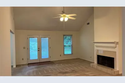 995 Old Spring Way, Sugar Hill, GA 30518 - Photo 8