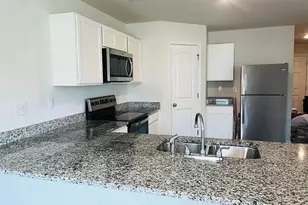 1763 Robinson Ct, Griffin, GA 30224 - Photo 6