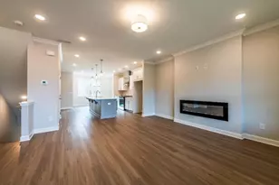 1931 Deco Dr, Kennesaw, GA 30144 - Photo 8