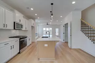 1935 Deco Dr, Kennesaw, GA 30144 - Photo 8