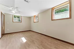 1051 Camellia Dr, Marietta, GA 30062 - Photo 16