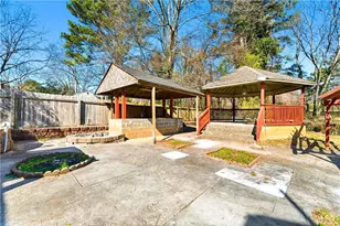 1051 Camellia Dr, Marietta, GA 30062 - Photo 24