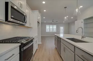 1919 Deco Dr, Kennesaw, GA 30144 - Photo 20