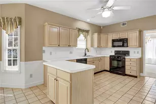 6310 Forest Hills Dr, Peachtree Corners, GA 30092 - Photo 10