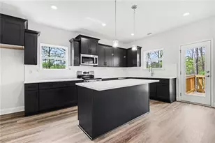 626 Walnut Crk Pkwy, Pendergrass, GA 30567 - Photo 10