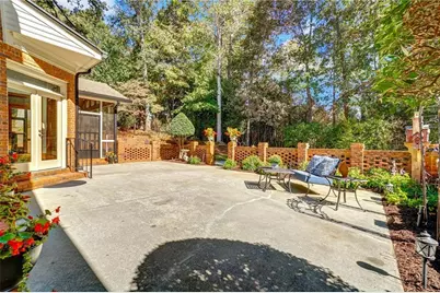 4025 Benell Court SE, Smyrna, GA 30082 - Photo 48