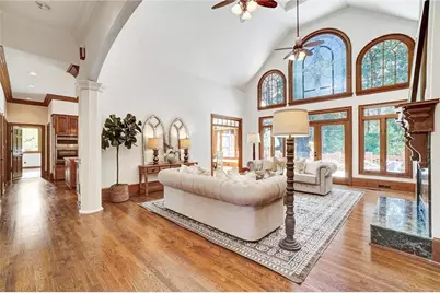 4025 Benell Court SE, Smyrna, GA 30082 - Photo 8