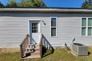 11 Spruce St, Porterdale, GA 30014 - Photo 16