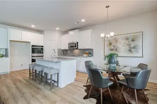 1064 Georgian Point Dr, Lawrenceville, GA 30045 - Photo 14