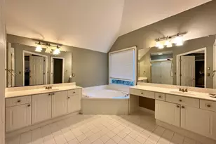 337 Vista Lake Dr, Suwanee, GA 30024 - Photo 12