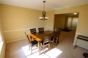 2196 Glen Briar Way, Lithonia, GA 30058 - Photo 10