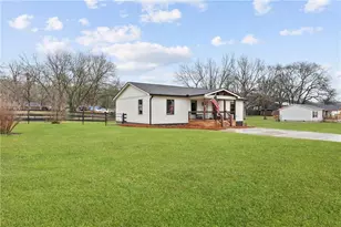 217 North Ave, Fairmount, GA 30139 - Photo 4