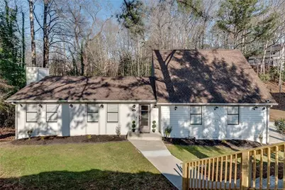 115 Ansley Ct, Roswell, GA 30076 - Photo 10