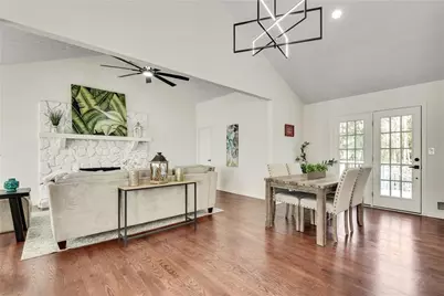 115 Ansley Ct, Roswell, GA 30076 - Photo 18