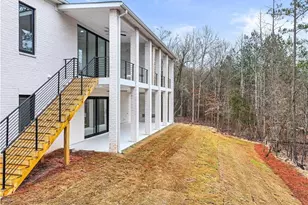 2070 Fontainbleau Dr, Conyers, GA 30094 - Photo 22