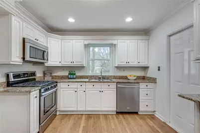 4266 Jones Bridge Circle, Peachtree Corners, GA 30092 - Photo 18