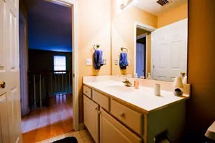 589 Reading Ct, Lawrenceville, GA 30043 - Photo 10