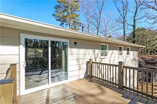 370 Valiant Ln, Riverdale, GA 30274 - Photo 22