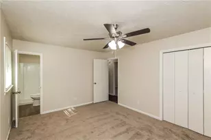 370 Valiant Ln, Riverdale, GA 30274 - Photo 12