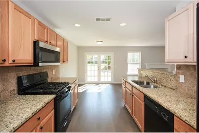 137 River Marsh Lane, Woodstock, GA 30188 - Photo 12