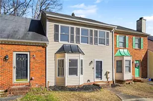 1230 Poplar Pointe SE, Smyrna, GA 30082 - Photo 2