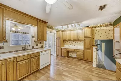 835 Greenvine Trace, Roswell, GA 30076 - Photo 4