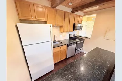 27 Chaumont Square NW, Atlanta, GA 30327 - Photo 8