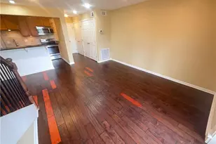 27 Chaumont Square NW, Atlanta, GA 30327 - Photo 6