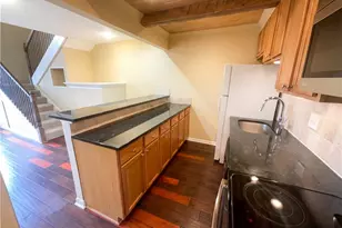 27 Chaumont Square NW, Atlanta, GA 30327 - Photo 8