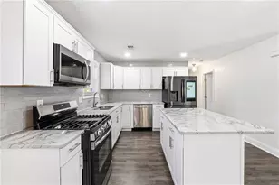 2535 Ridgecrest Dr NW, Kennesaw, GA 30152 - Photo 8