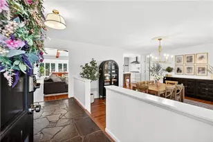 7290 Hunters Branch Dr, Sandy Springs, GA 30328 - Photo 4