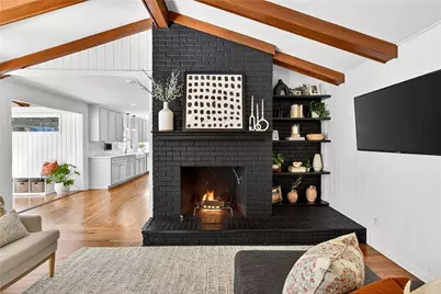 7290 Hunters Branch Drive, Sandy Springs, GA 30328 - Photo 18