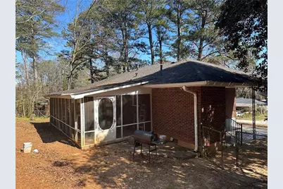 1523 Sagewood Circle, Stone Mountain, GA 30083 - Photo 26