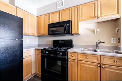 2479 Peachtree Road NE #1010, Atlanta, GA 30305 - Photo 6