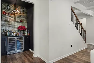 5676 Wyncreek Circle, Atlanta, GA 30331 - Photo 14